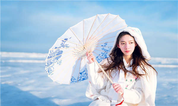 乌恰试管代怀生子多少钱一个？助孕之路的费用分析与方案选择