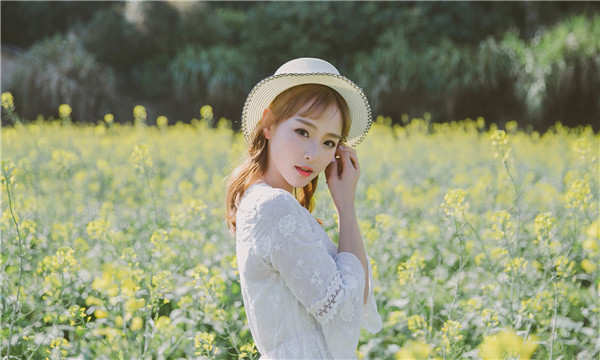 乌恰标题：想找个女人帮忙生孩子的有效解决方案，助您圆梦家庭